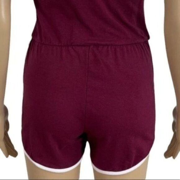 Popular Basics Burgundy Scoop Neck One Piece Romper Medium Shorts Tank Onesie - Picture 8 of 10